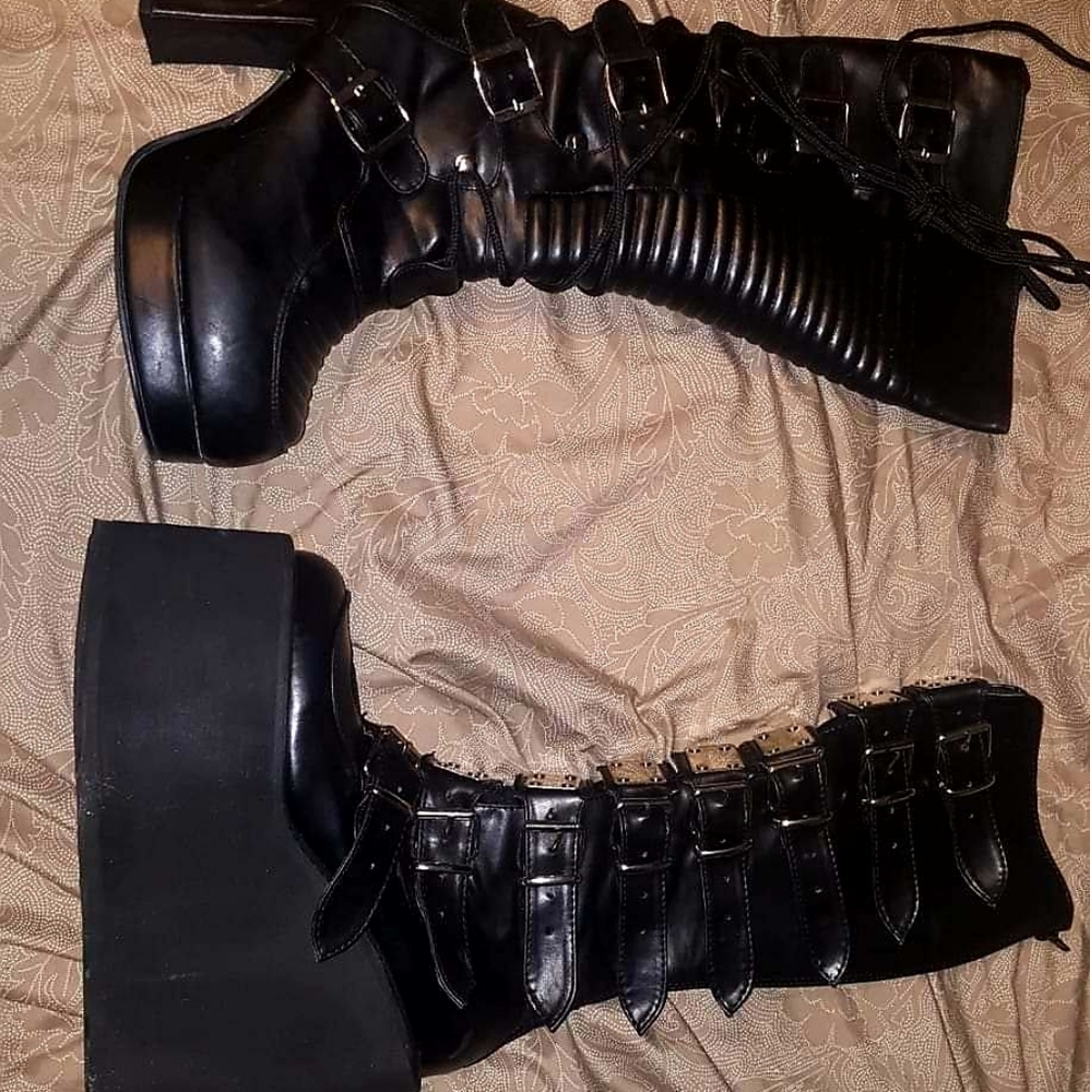 Demonia boots